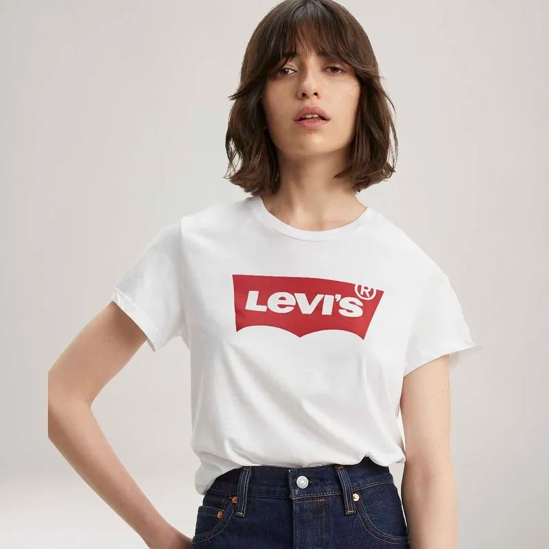 CAMISETA FEM LETREIRO VERMELHO