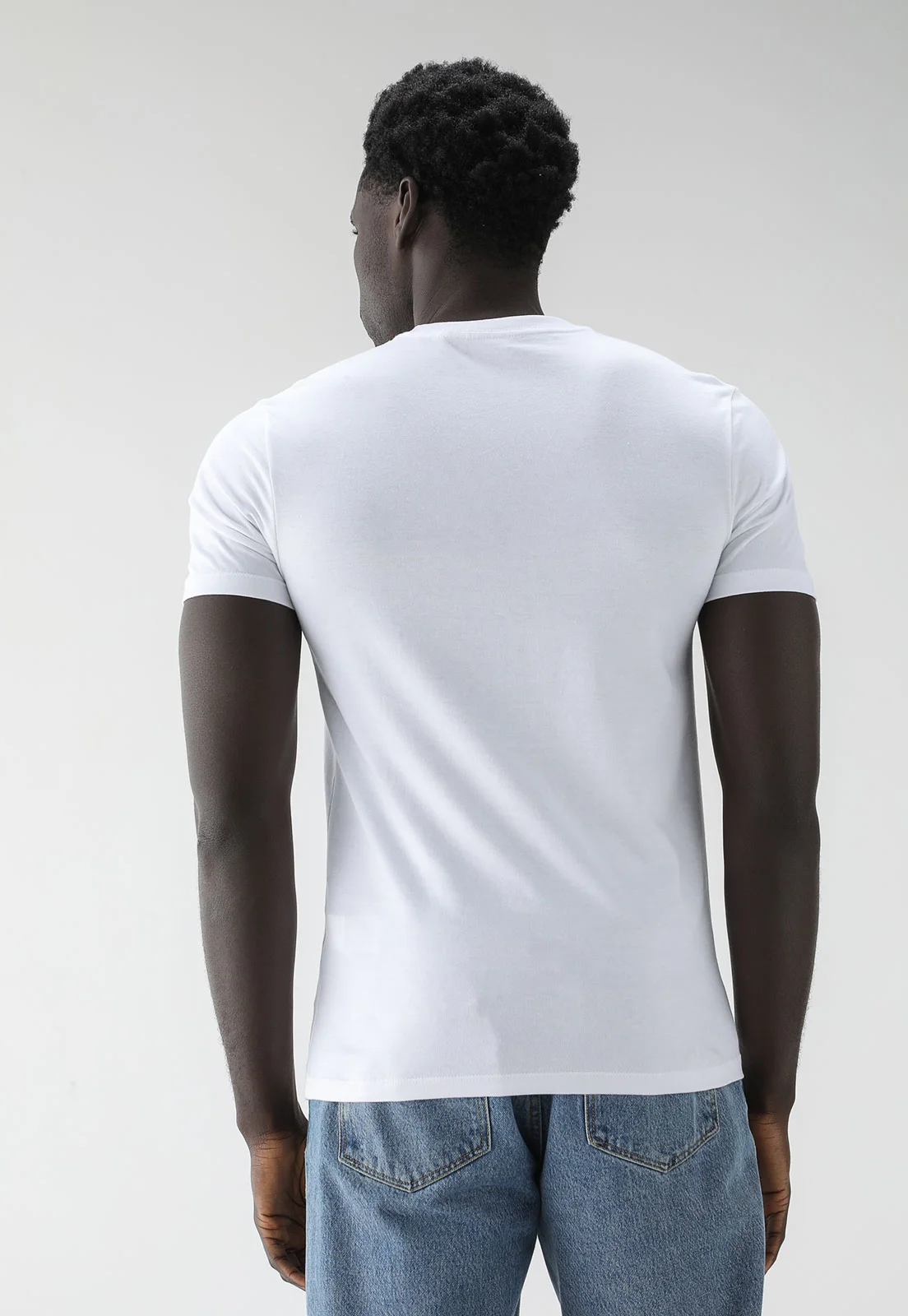 CAMISETA UNISSEX BÁSICA - Imagem 3