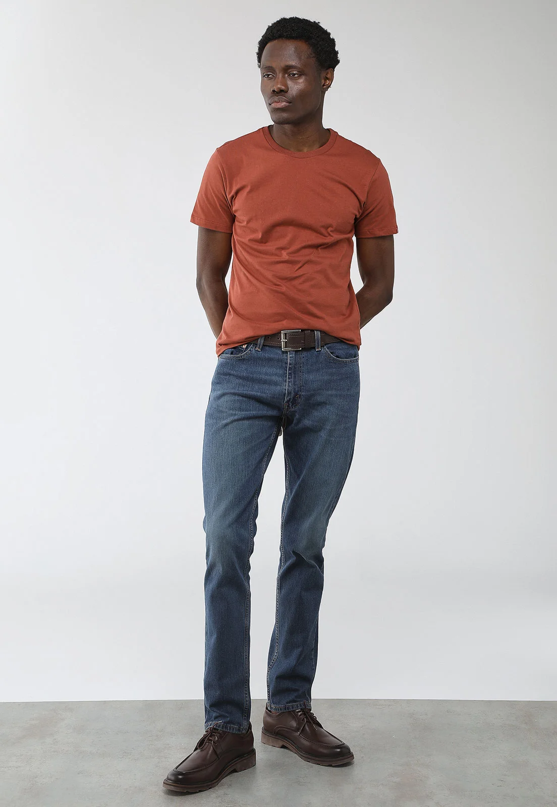 CAMISETA UNISSEX BÁSICA - Imagem 2
